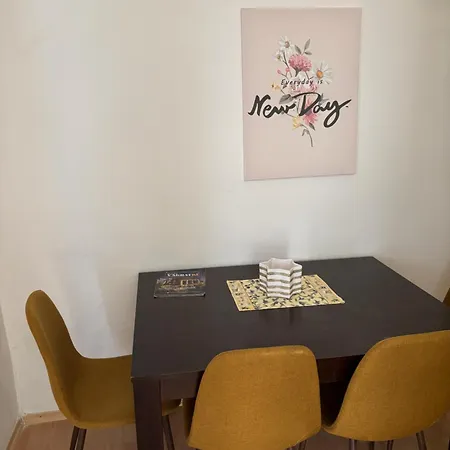 Dh Duomo Ii Apartament *